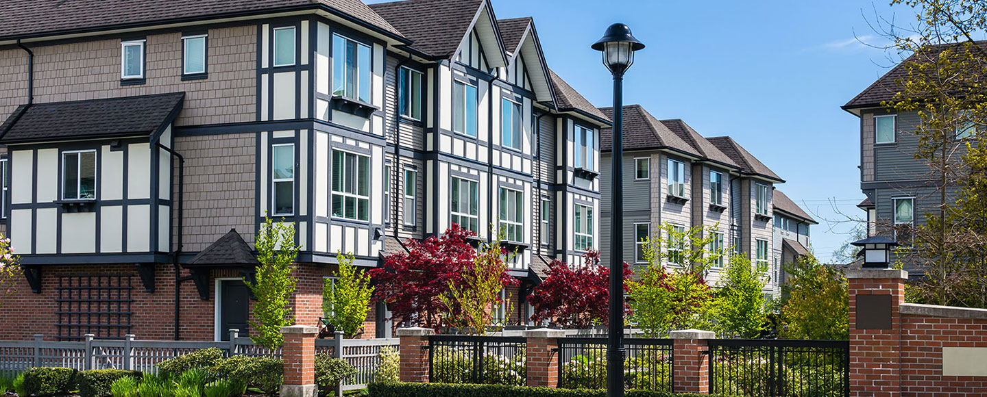 Fountaine Bleau Apartments